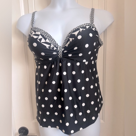 Coco Reef Cut Out Tie Back Tankini Swim Top 36DD, 38D - Picture 1 of 8